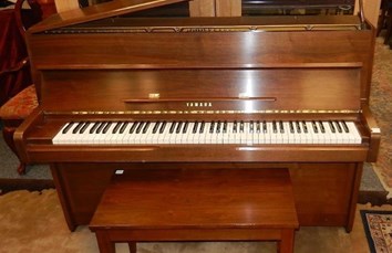 Đàn Piano YAMAHA M1A