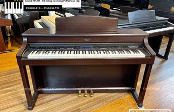 Đàn Piano điện ROLAND KR575