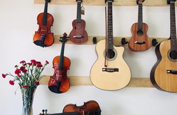 Vilon 4/4 Fullbox phụ kiện