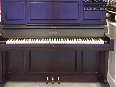 Đàn Piano HANIL M300