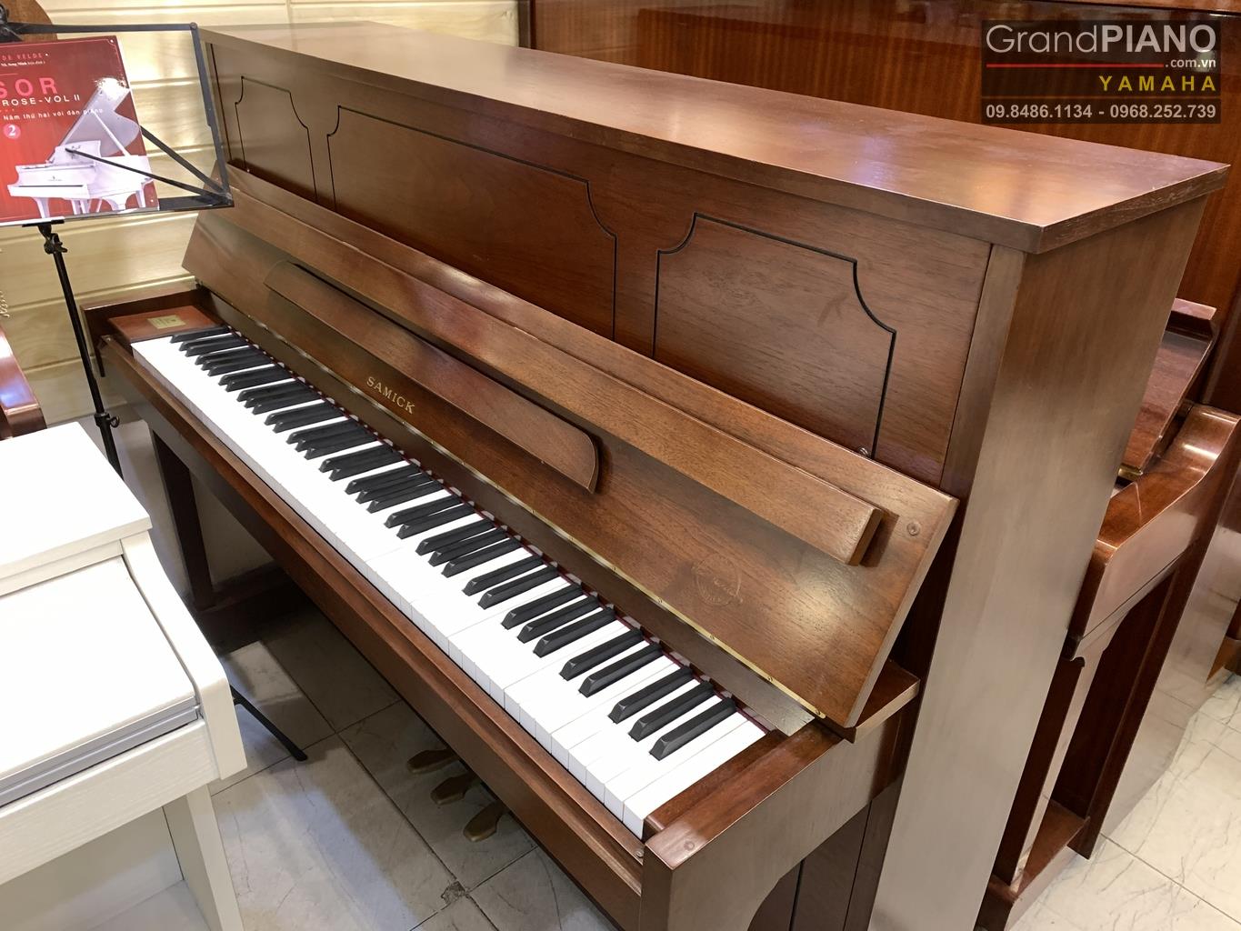 Đàn Piano cơ SAMICK