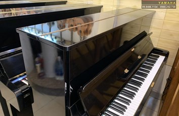 Đàn Piano cơ Yamaha