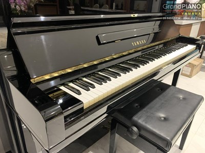 Đàn Piano cơ Yamaha 