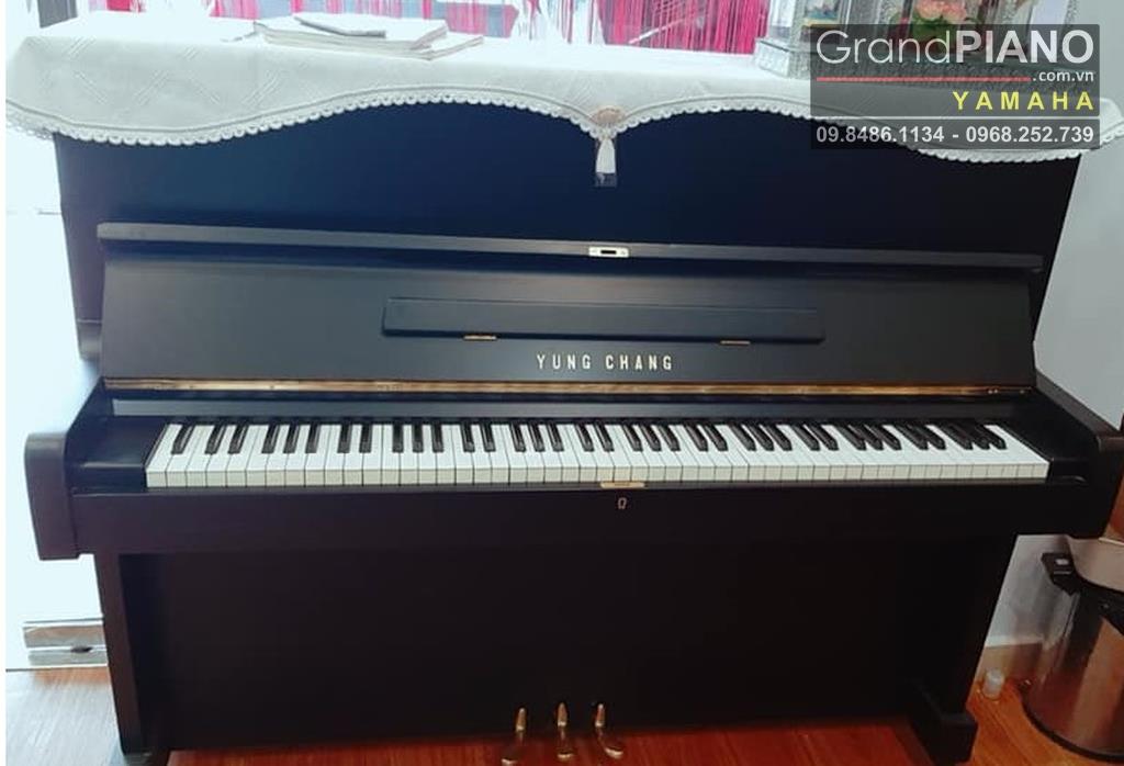 Piano YUNG CHANG U2B