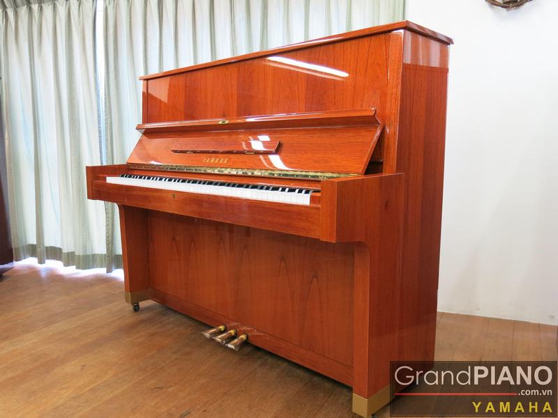 YAMAHA W104 