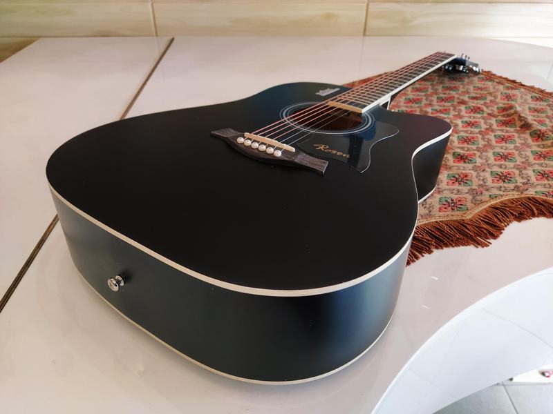 Đàn Guitar Rosen R135 Black 