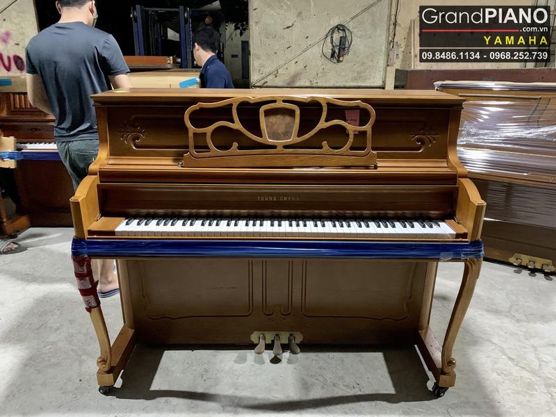 Đàn Piano cơ YOUNG CHANG - UC118 - Seri O2502012 