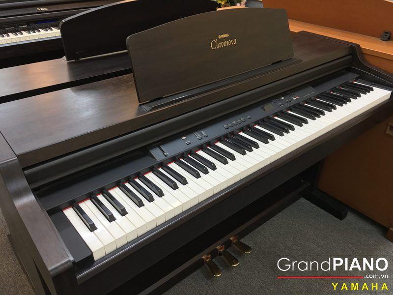 YAMAHA CLP-820 