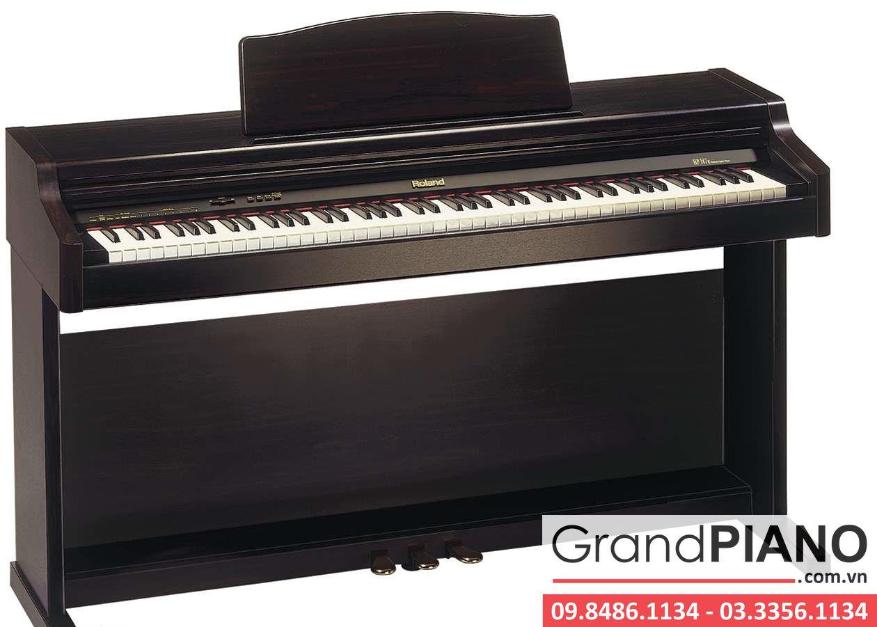 ROLAND HP-147 