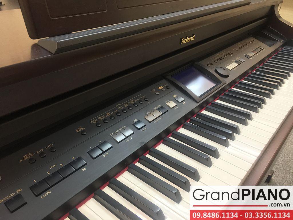 ROLAND KR-577D 