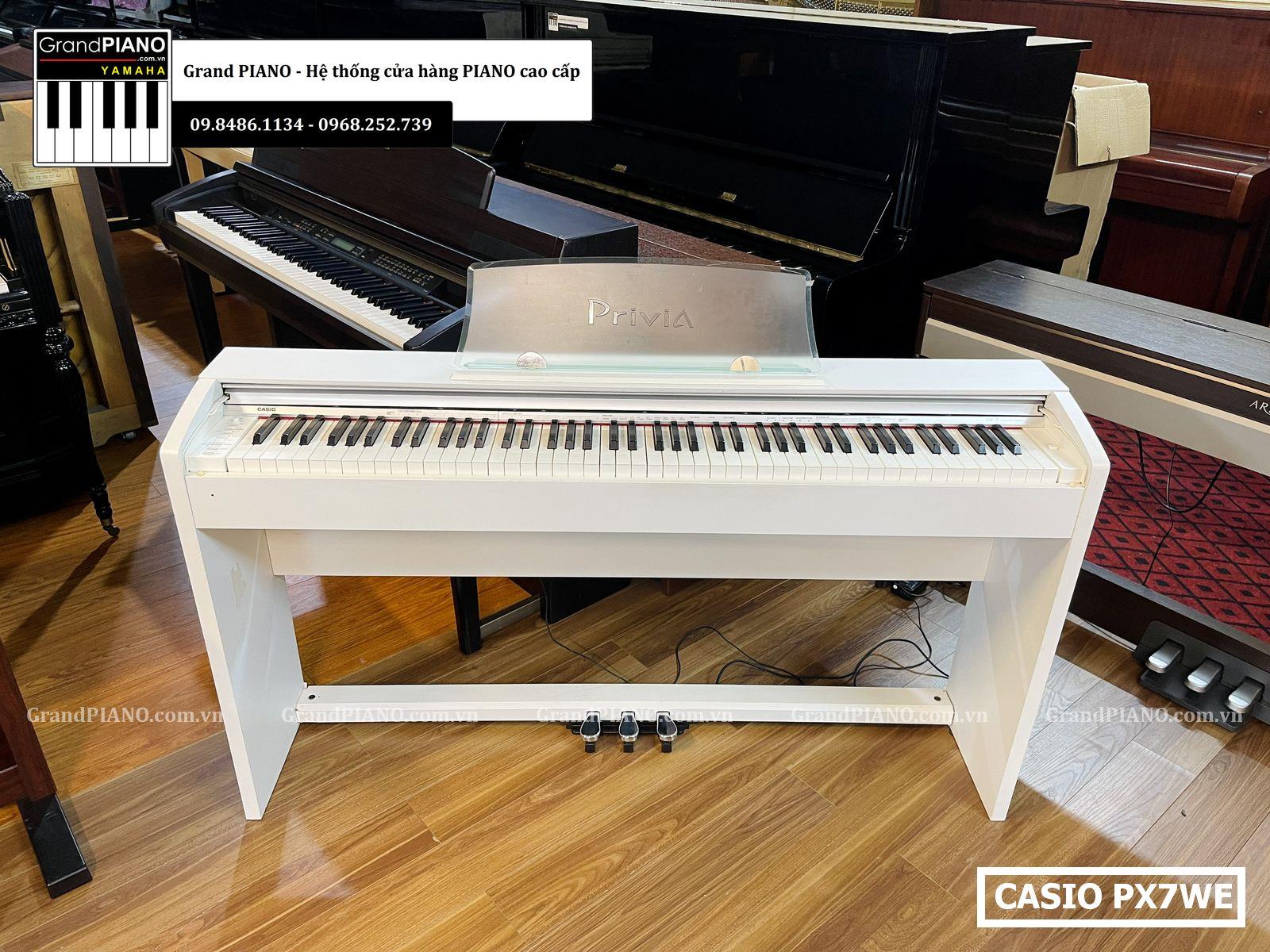 Đàn Piano điện CASIO PX7WE