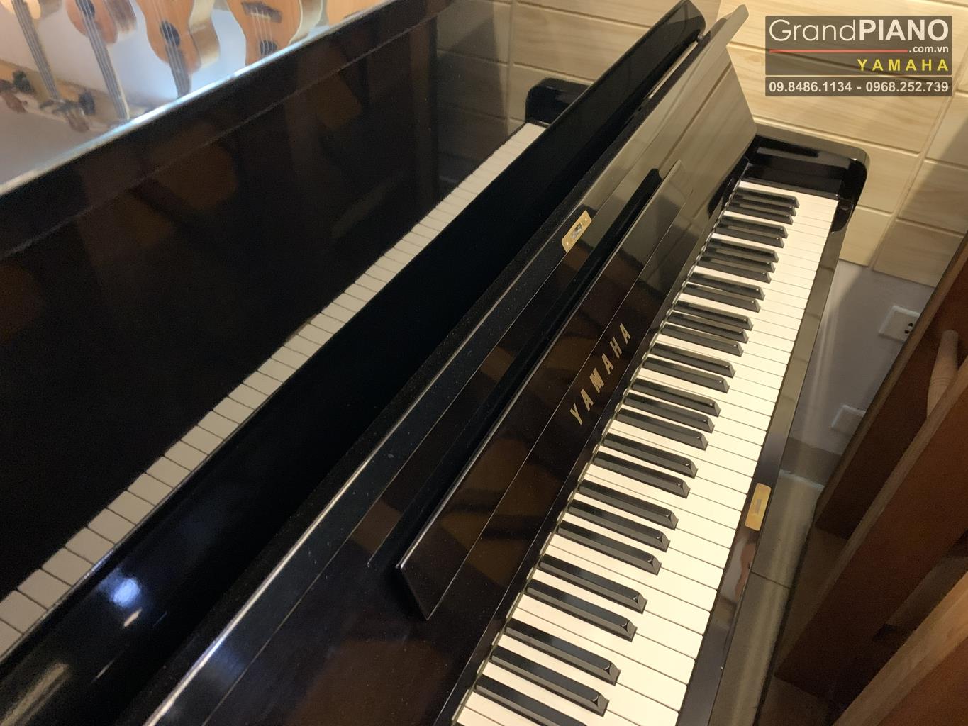 Đàn Piano cơ Yamaha 