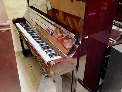 Đàn Piano cơ EASTEIN B 