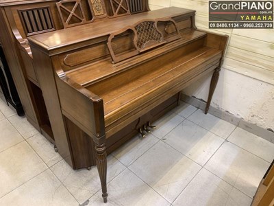 Đàn Piano cơ EVERETT C110 