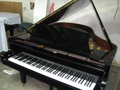 Đàn Piano KAWAI KG3C 10350xx