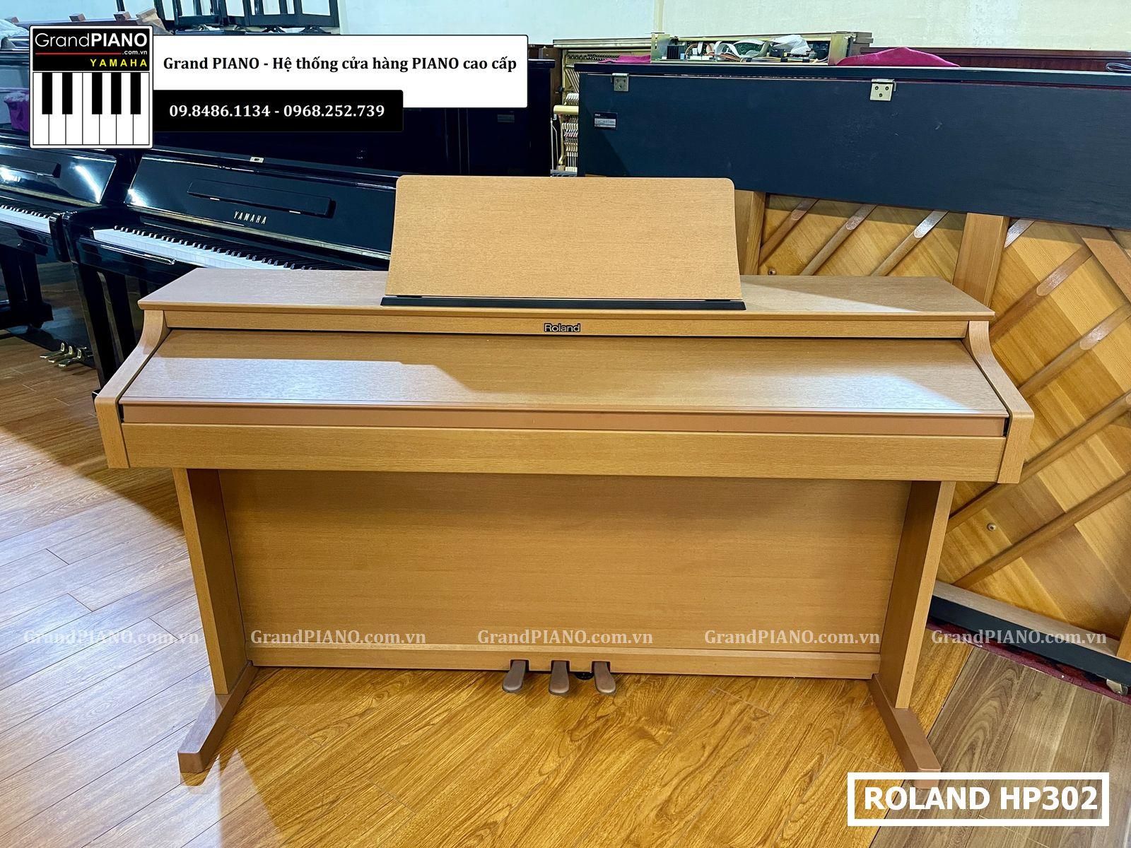 Đàn Piano điện ROLAND HP302