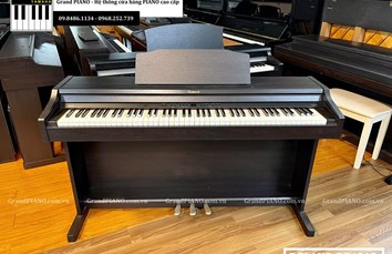 Đàn Piano điện ROLAND RP401R