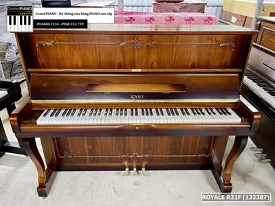 Đàn Piano cơ ROYALE R21F 