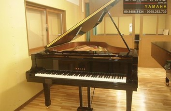 Đàn Piano YAMAHA C5E 52607xx