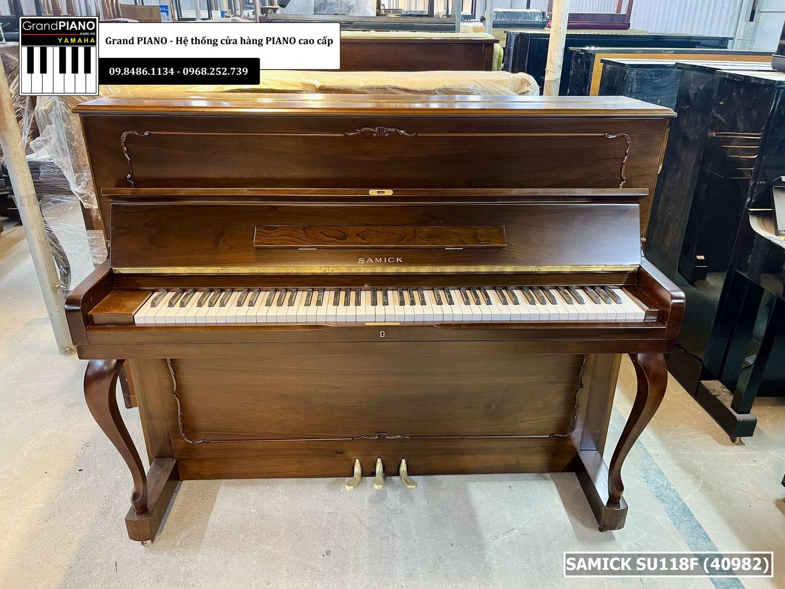 Đàn Piano cơ SAMICK SU118F