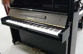Đàn Piano YAMAHA UX