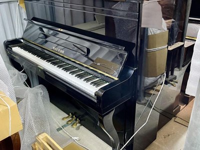 Đàn Piano cơ VICTOR V103B
