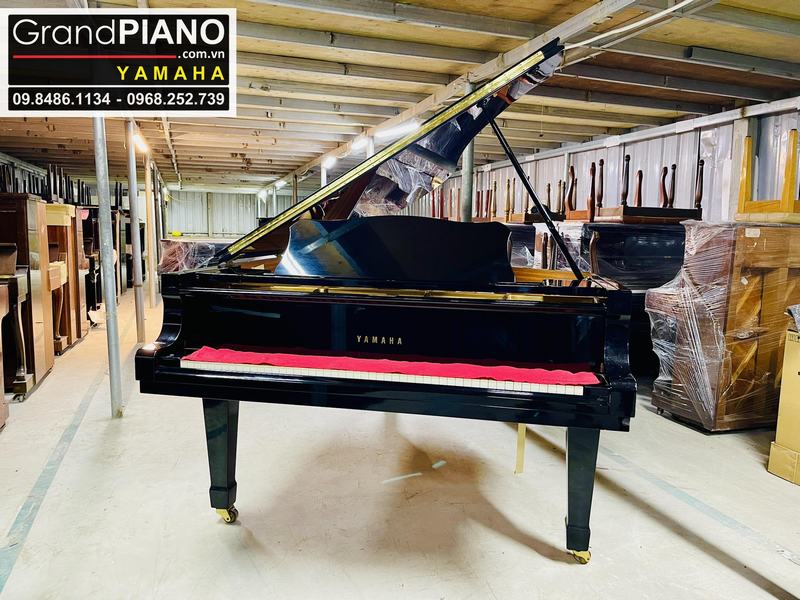 Đàn Piano cơ YAMAHA C7B