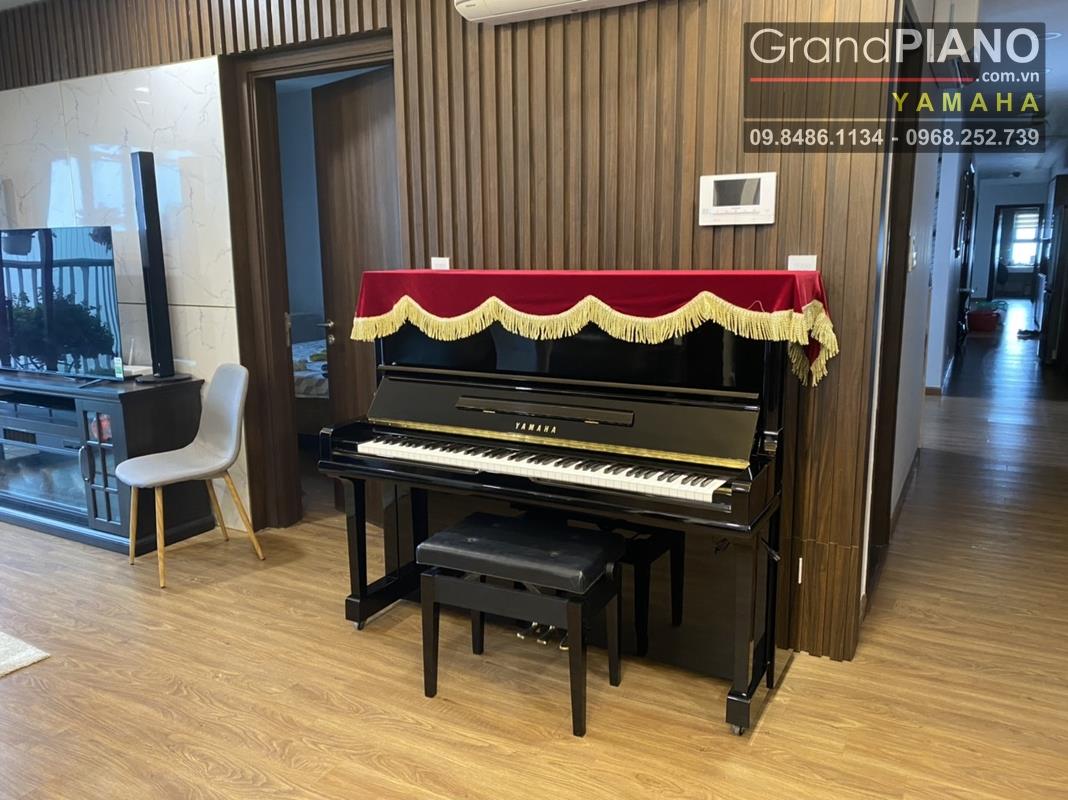 PIANO YAMAHA U30A
