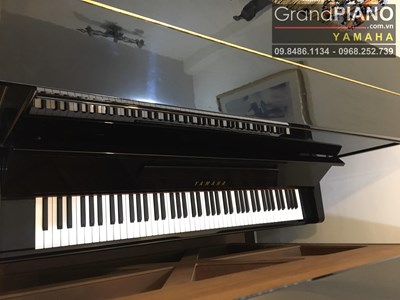 YAMAHA U30A 5134071