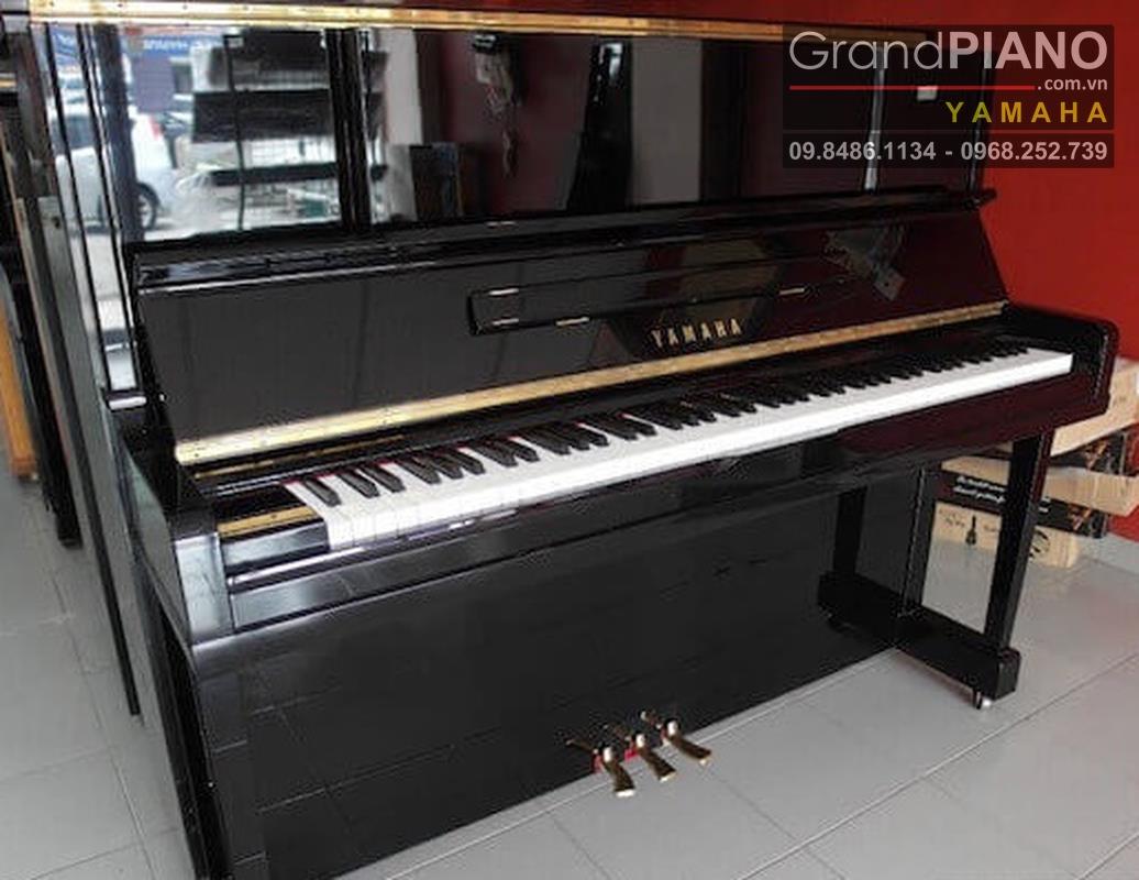 Đàn Piano YAMAHA UX10B1