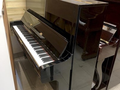 YAMAHA U2H (1649407)