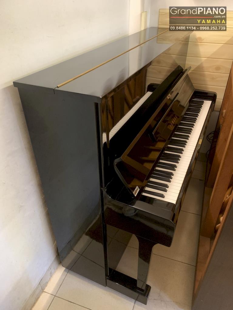 Piano YAMAHA U1H (1422174)