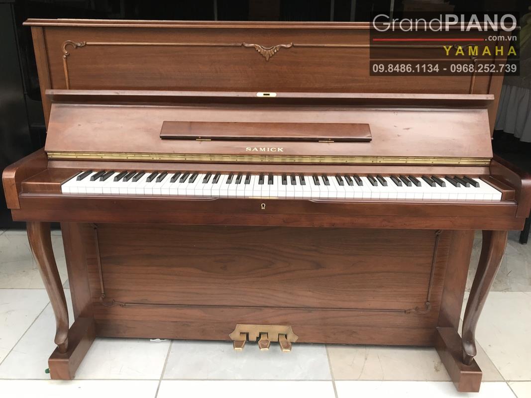 Đàn Piano SAMICK SU118CS (IKE04390)