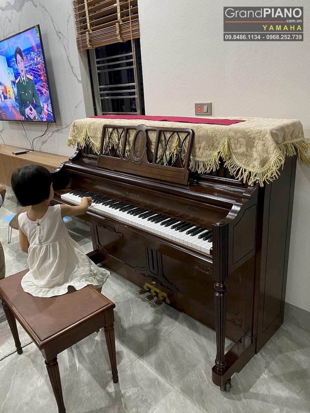 Đàn Piano cơ SAMICK 