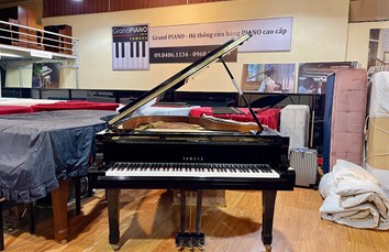 Đàn Piano cơ YAMAHA C5A (44912xx)