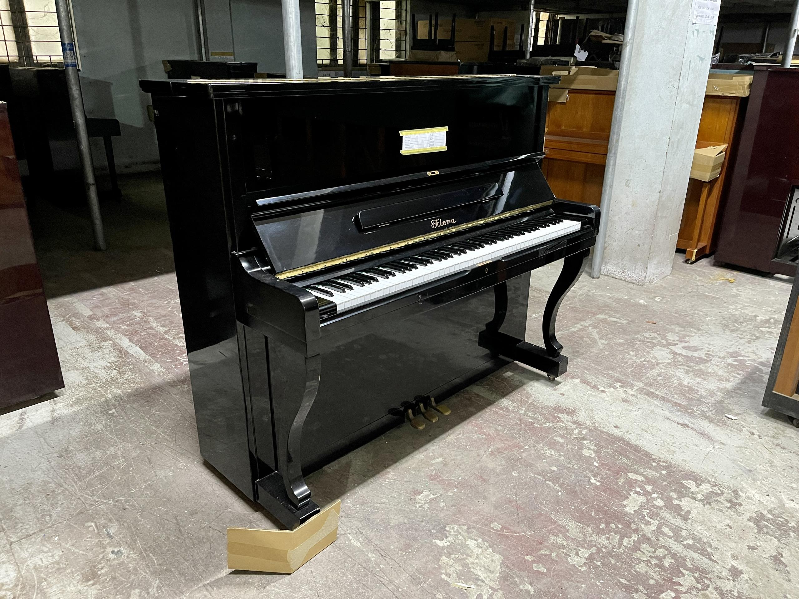 Đàn Piano cơ FLORA F30 (1246**)
